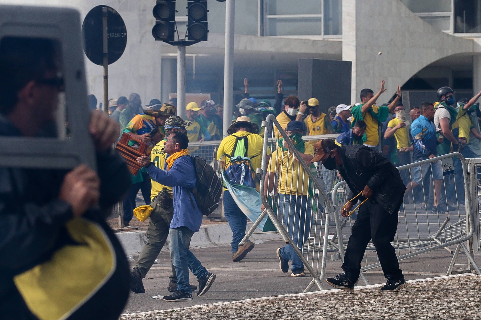 8 de janeiro: oposição a Lula insiste em anistia ampla - 29/04/2025 - Poder