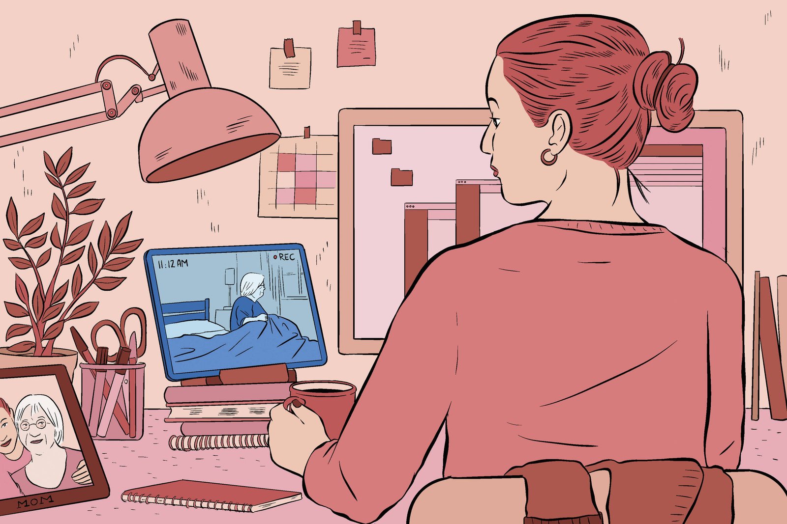 A imagem mostra uma mulher sentada em uma mesa, olhando para um computador onde aparece uma pessoa deitada em uma cama. A mulher tem cabelo preso e segura uma caneca. Ao fundo, há um quadro com gráficos, uma planta em vaso, e uma foto emoldurada de duas mulheres. A mesa está organizada com cadernos e outros objetos de escritório. A paleta de cores é suave, predominando tons de rosa e bege.