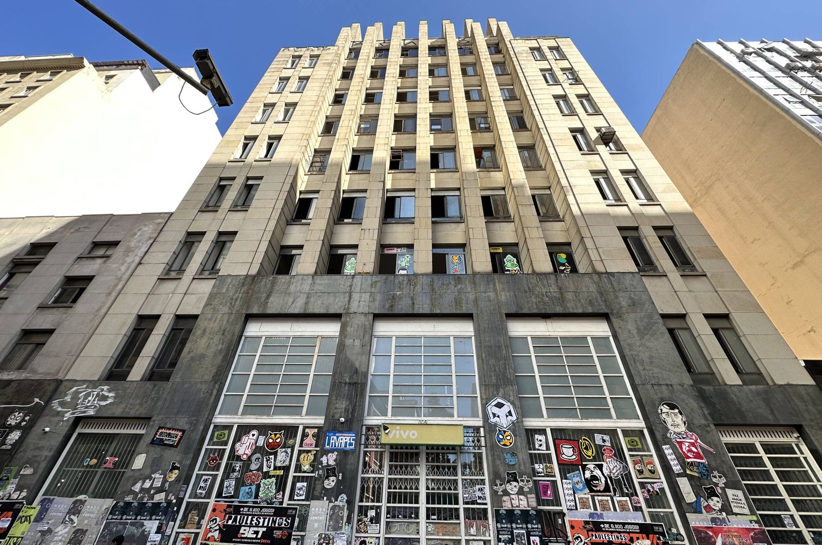 O edifício 7 de Abril, inaugurado em 1939, é um dos enquadrados no processo de retrofit de prédios no centro de São Paulo