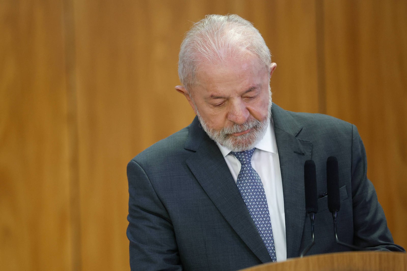 Centrão coloca em 2º plano reforma ministerial de Lula - 25/05/2025 - Poder