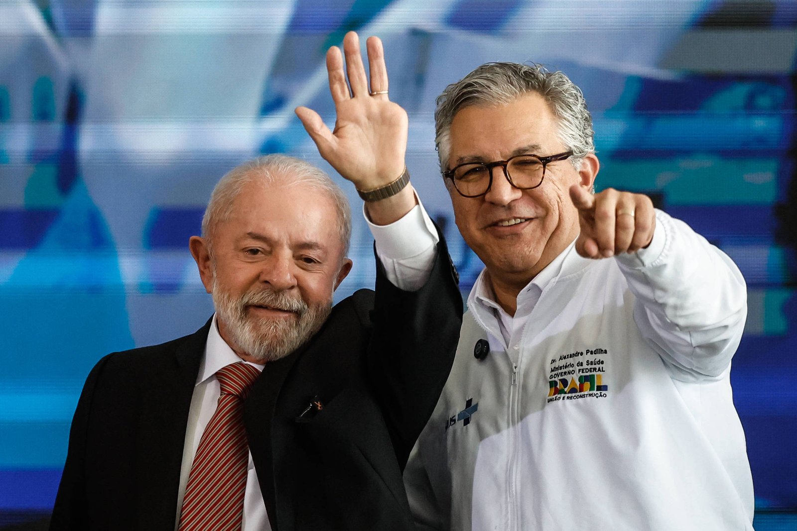 Lula rebatiza programa de especialistas no SUS - 30/05/2025 - Equilíbrio e Saúde