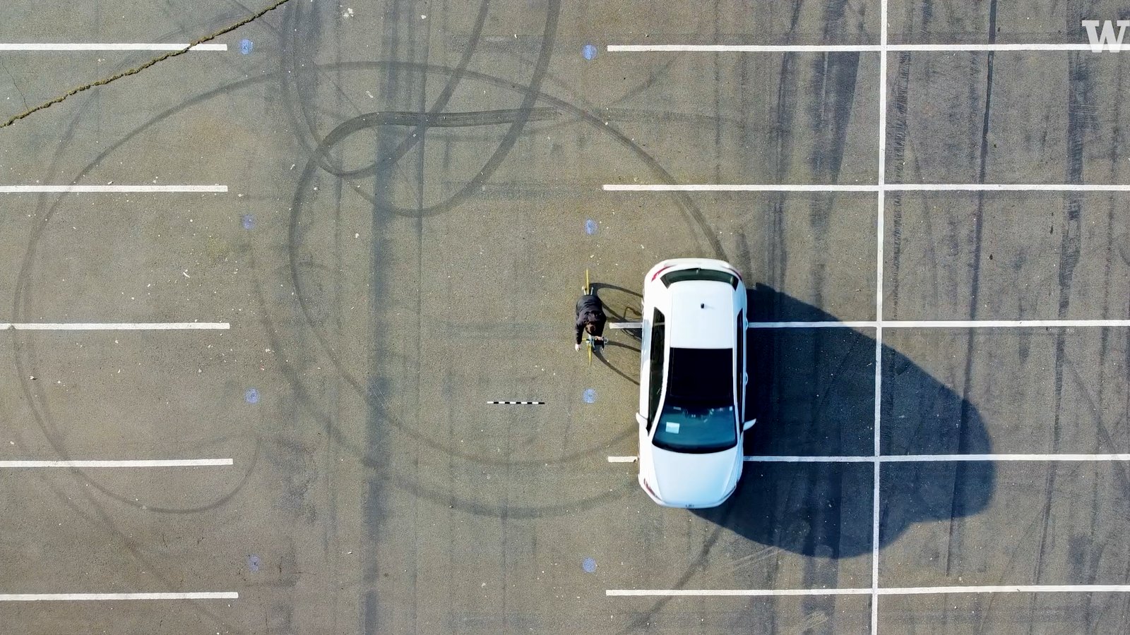 A UW desenvolve o sistema de sensores montados em bicicleta para rastrear carros de passagem e mapear rotas de ciclismo mais seguras