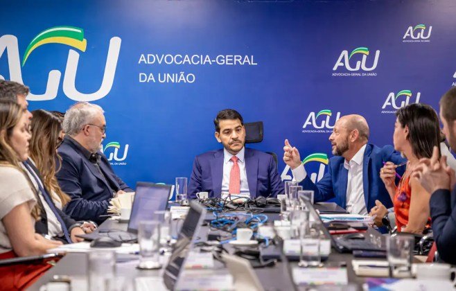 INSS prepara plano para ressarcir aposentados vítimas de fraude