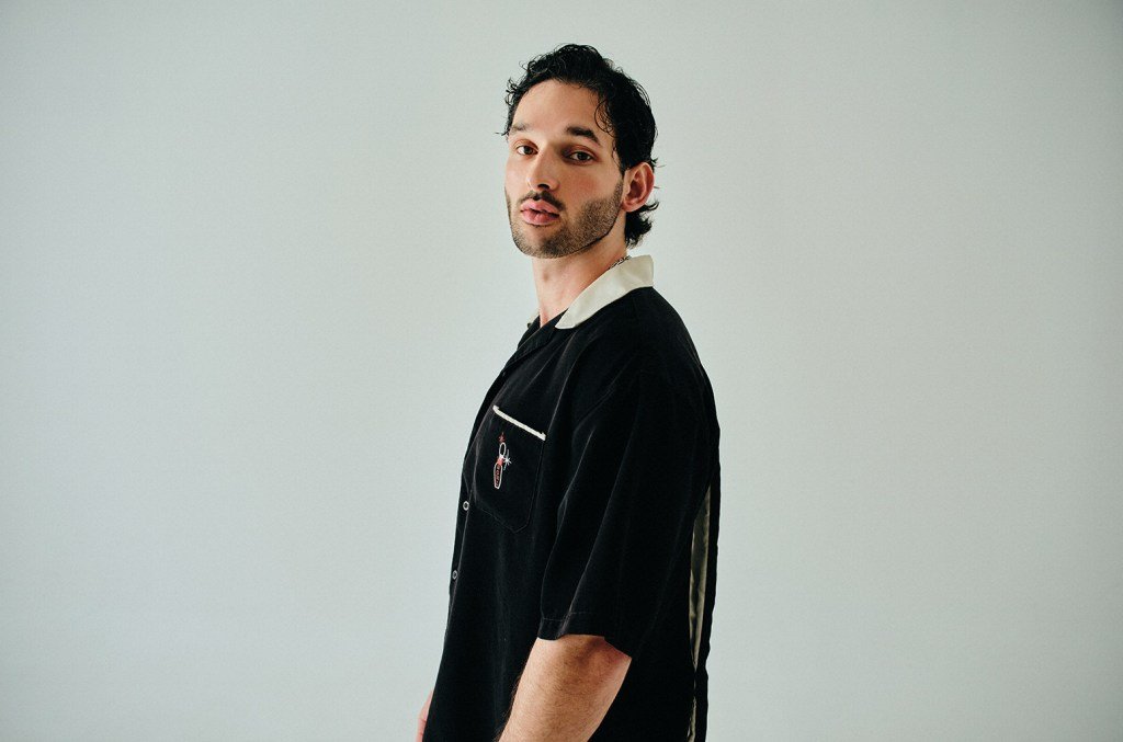 Baltazar Lora, Doutor Nativo e mais artistas latinos emergentes em nosso radar
