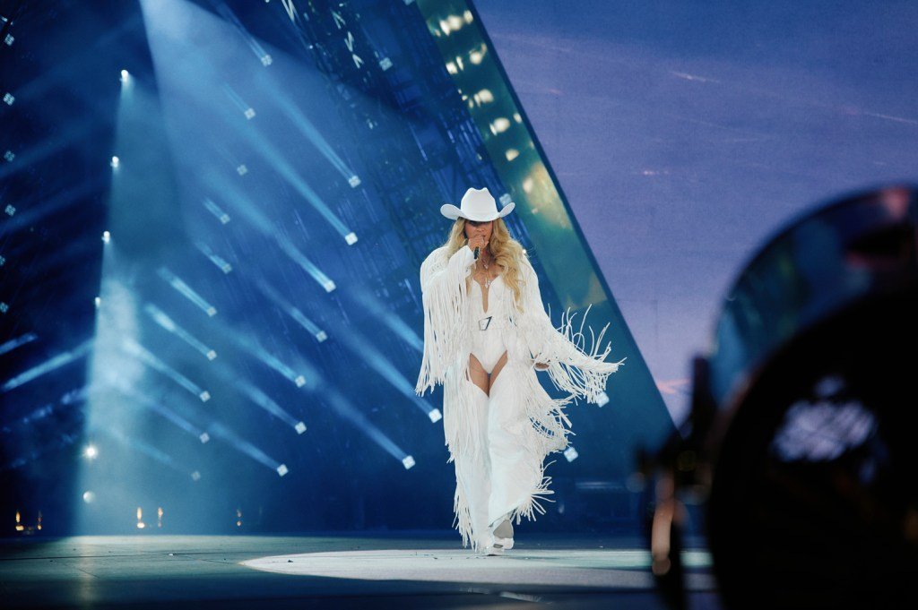 Beyoncé domina o relatório mensal BoxScore com mais de US $ 150 milhões brutos em maio