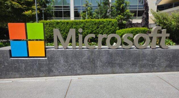 A Microsoft ainda não acabou com os trabalhos de corte: o relatório diz que as funções de vendas são as próximas no bloco de corte