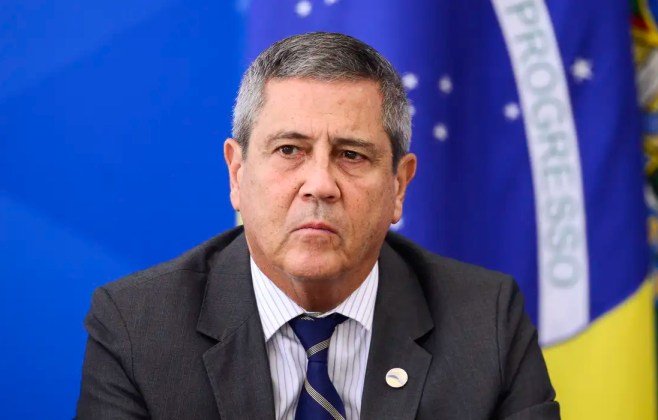 Braga Netto foi "figura central" para desacreditar eleições