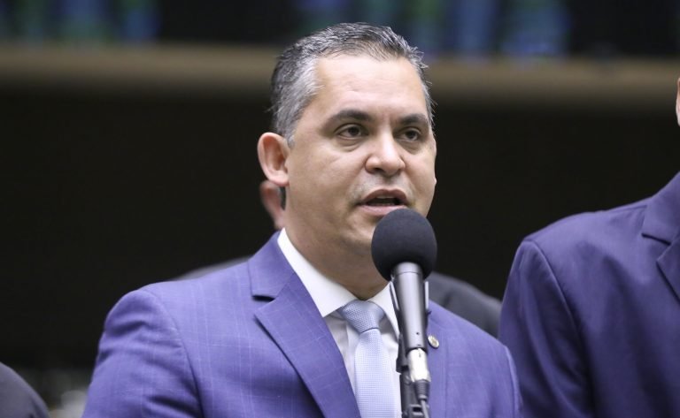 Discussão e Votação de Propostas Legislativas. Dep. Gilson Daniel (PODE - ES)