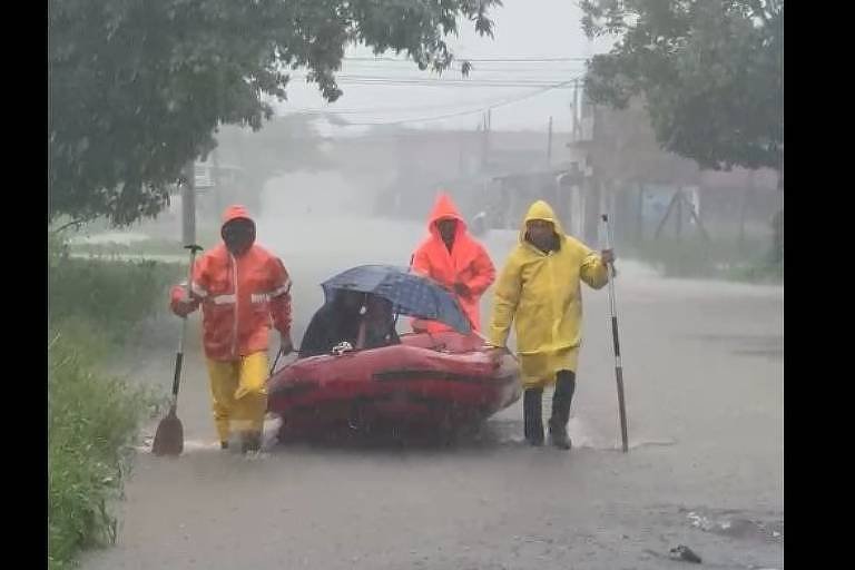 Defesas civis devem investir em profissionalização - 27/06/2025 - Cotidiano