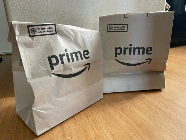 Produtos frescos com seu pacote: Amazon Testing Bundling de supermercado mais apertado para entregas no mesmo dia