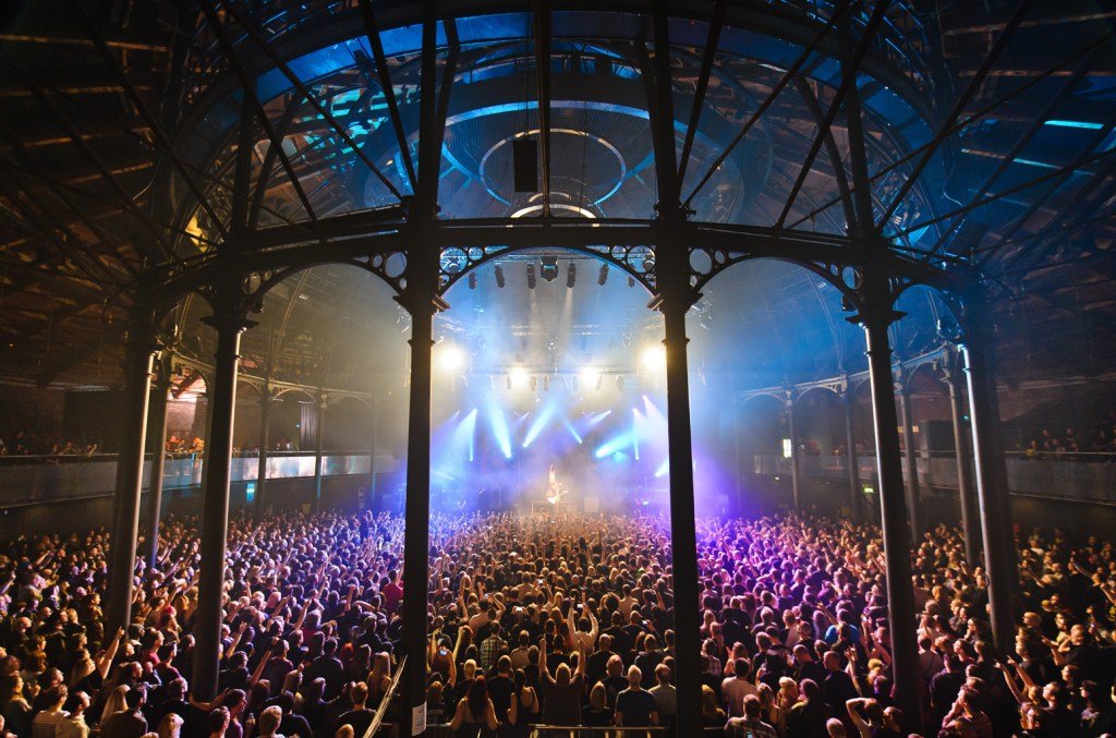 Veja como inserir envios para o 2025 Independent Music Awards da AIM