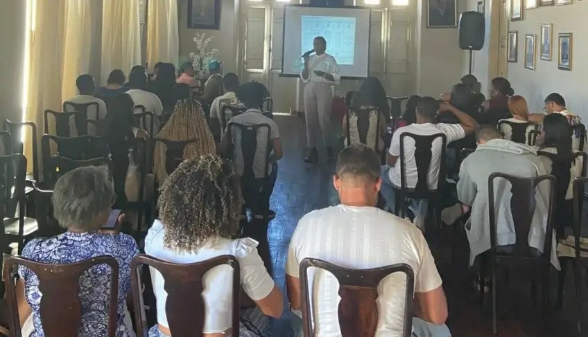 Curso de marketing digital impulsiona empreendedores de Nazaré | ASN Bahia