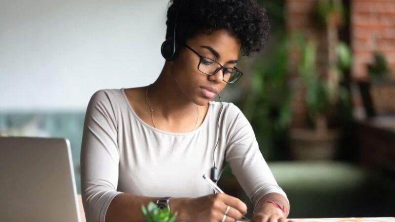 10 maneiras de medir o verdadeiro engajamento no aprendizado digital