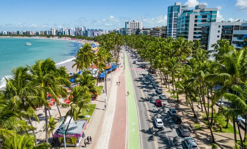Região de Ponta Verde, em Maceió (AL). Foto: Jonathan Lins/Secom Maceió
