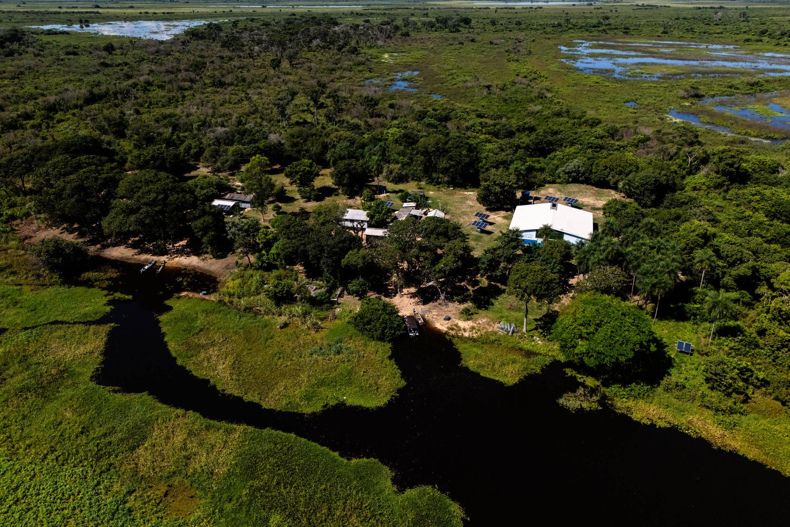 Ribeirinhos do pantanal adoecem com efeitos de queimadas - 13/07/2025 - Ambiente