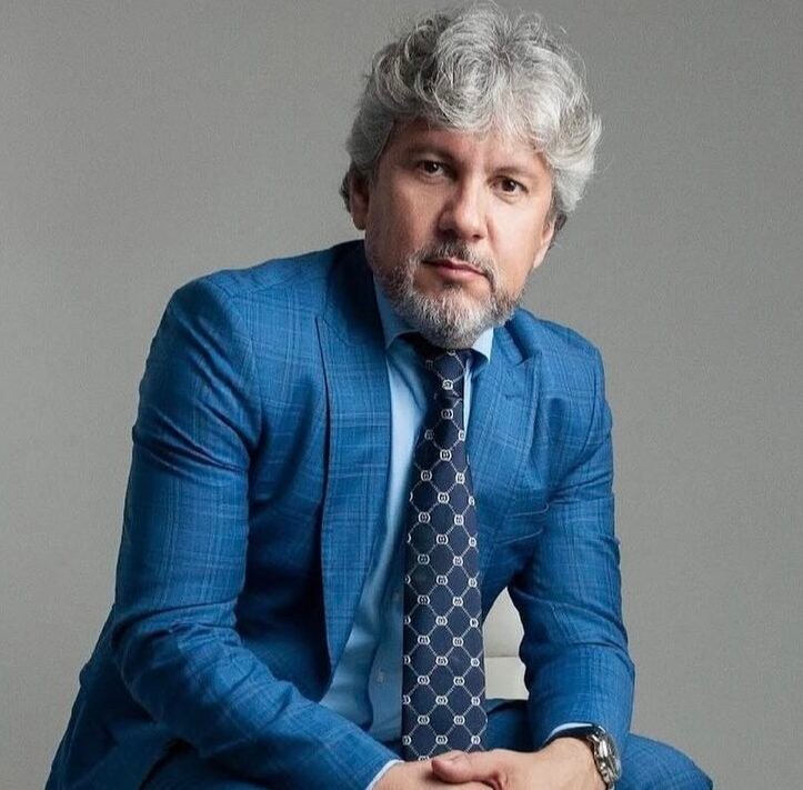 Luciano Menezes