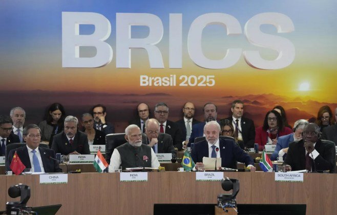 'Pix do BRICS' facilitaria as transações em moedas locais entre parceiros do grupo, notam analistas