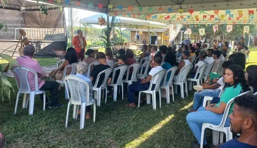 Espetáculo “Somos todos José” reúne agricultores em reflexão sobre cooperativismo no Extremo-Sul | ASN Bahia