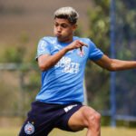 pulga em treino do bahia