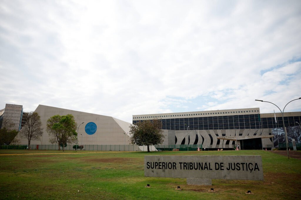 Fachada do prédio do STJ (Superior Tribunal de Justiça), em Brasília