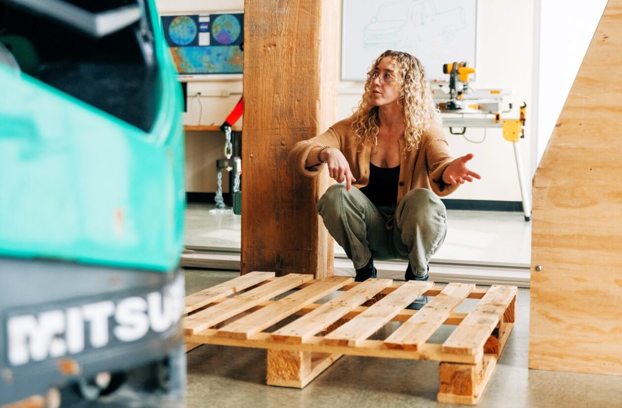 Depois de se concentrar em ativos de asteróides e energia limpa, os engenheiros recomeçam com um empreendimento chamado Special Teams