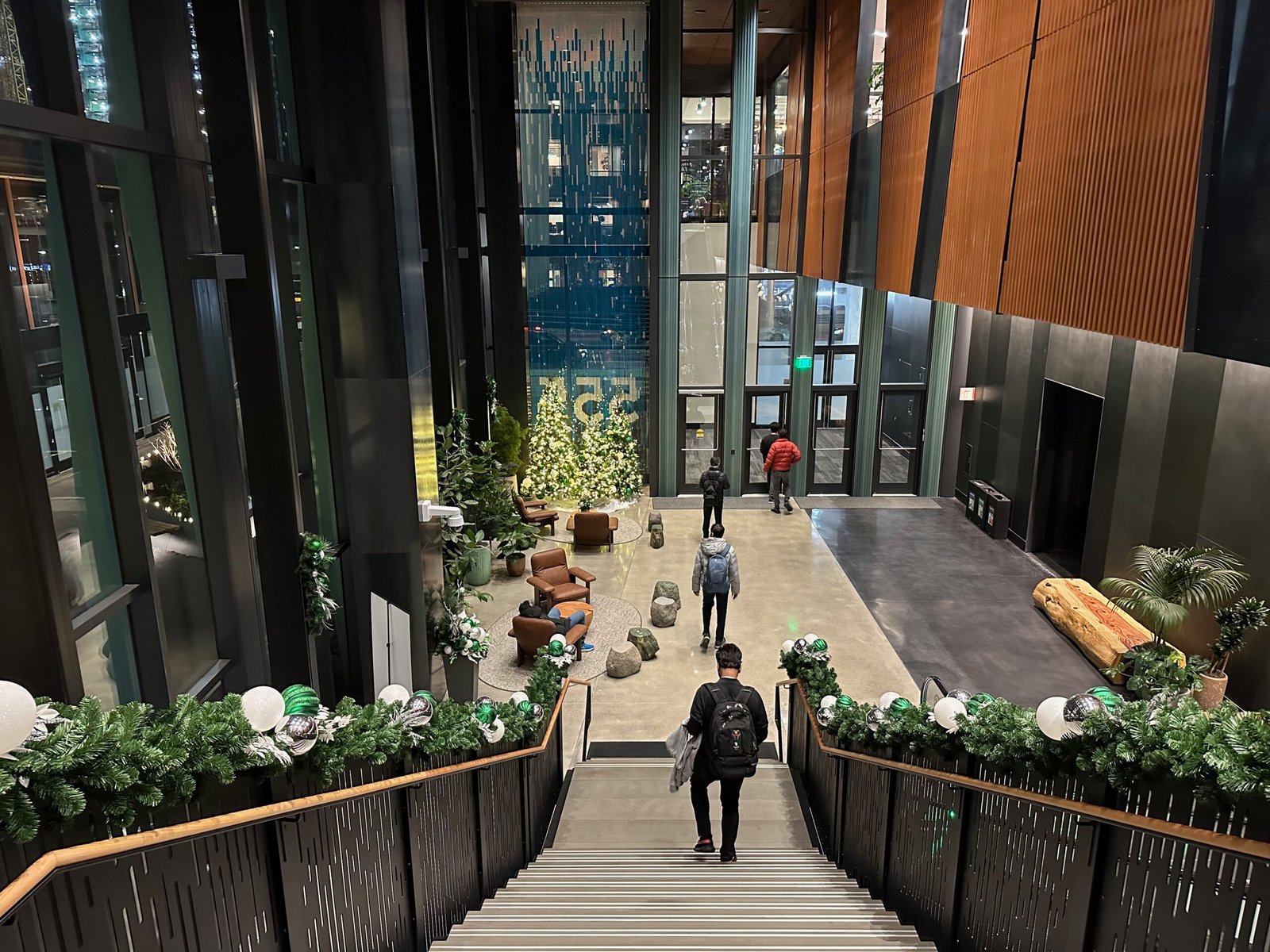 Seattle x Bellevue: relatório do WSJ destaca por que algumas empresas de tecnologia estão indo para o leste