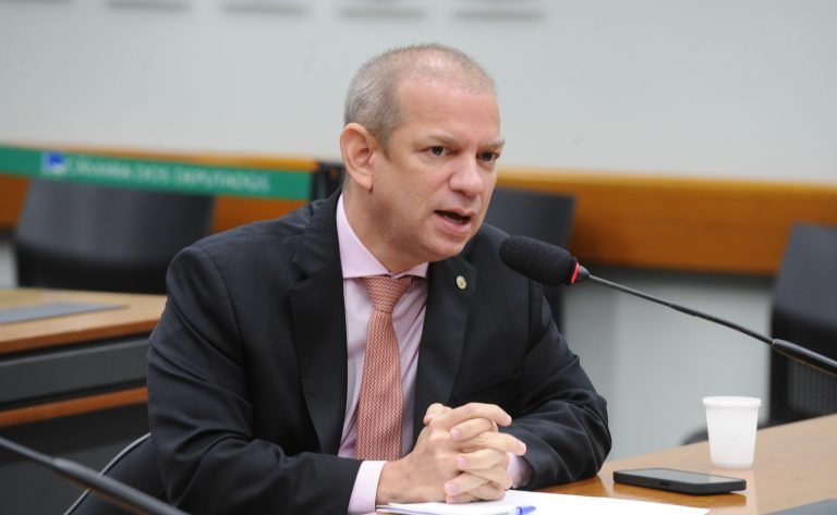 Audiência Pública - Promoção da Equidade e o Envelhecimento ativo e saudável para todos os povos. Dep. Castro Neto (PSD - PI)