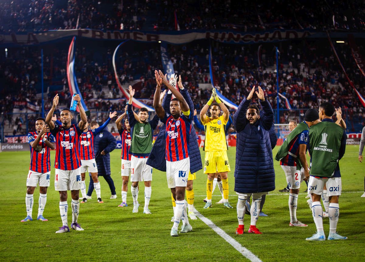 bahia comemora triunfo na libertadores