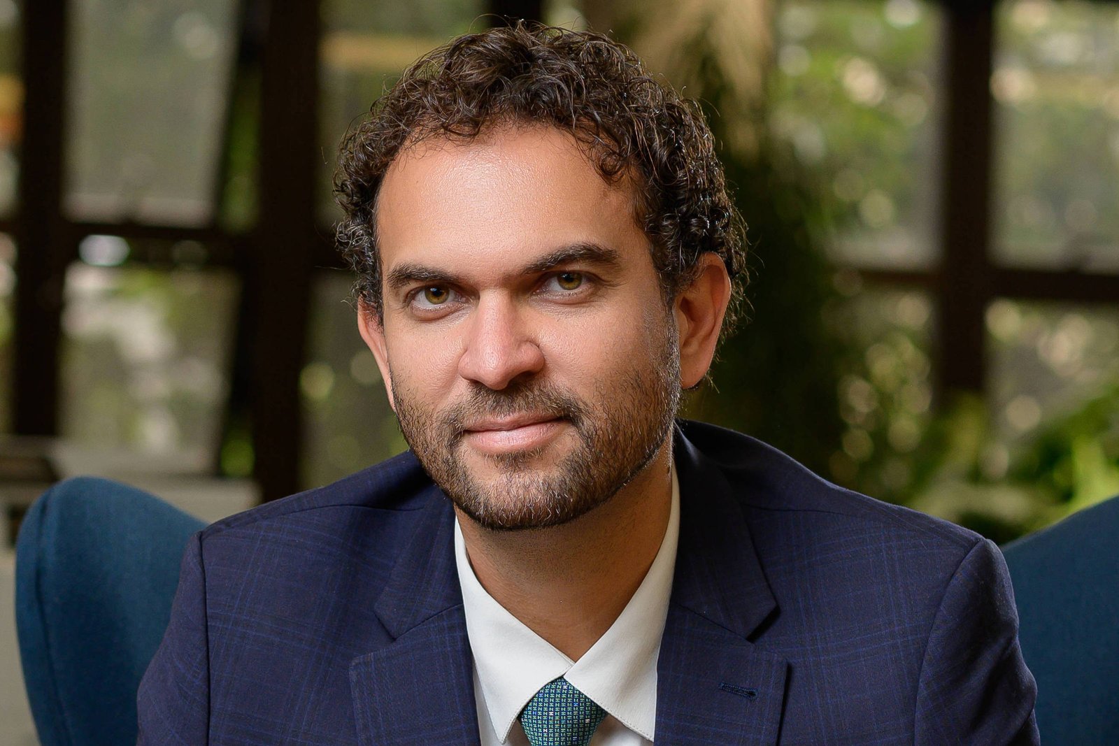 Brasil retoma valores de 3 décadas atrás, diz novo livro - 30/11/2025 - Poder