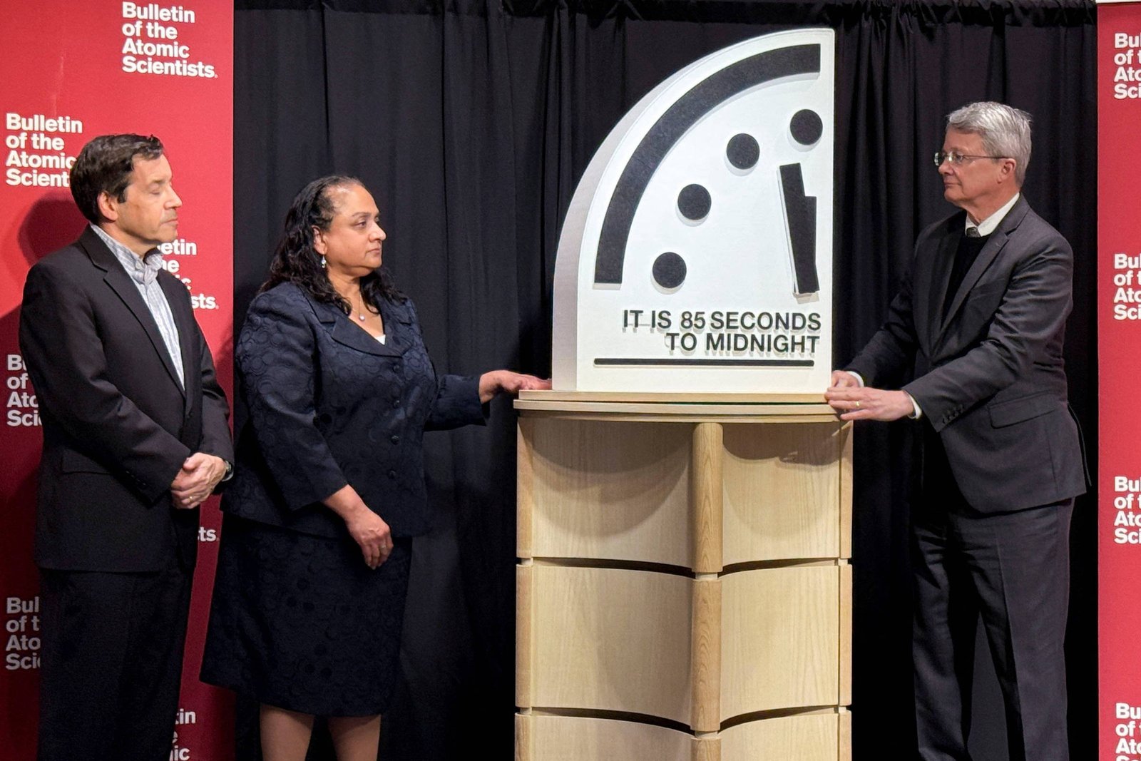 Volta de Trump acelera o Relógio do Juízo Final – 27/01/2026 – Mundo