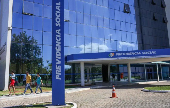 Governo prorroga até março prazo para pedido de ressarcimento do INSS