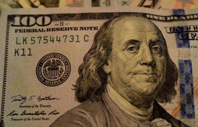 O verdadeiro motivo pelo qual os EUA têm medo do fim da hegemonia do dólar