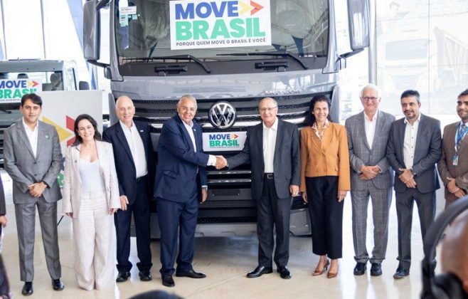 Programa Move Brasil é lançado com R$ 10 bi em crédito a juros baixos para compra de caminhões