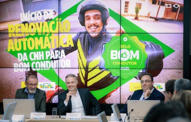 Renovação automática da CNH para bom condutor começa a valer a partir desta sexta (9)