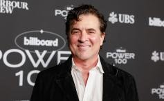 Scott Borchetta no evento Billboard Power 100 realizado no Goya Studios em 1º de fevereiro de 2023 em Los Angeles, Califórnia.