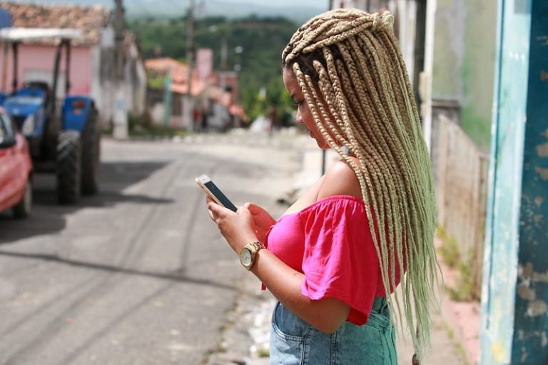 Projeto obriga operadoras a enviar alerta por SMS sobre pessoas desaparecidas – Notícias