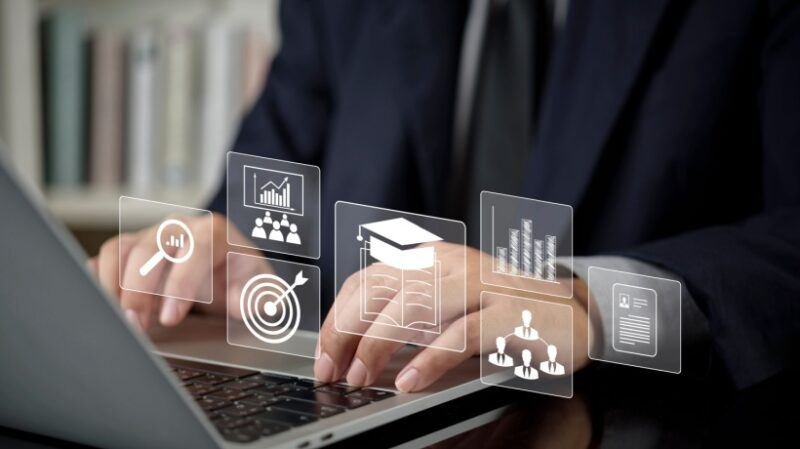 Programas Eficazes de Treinamento Corporativo: Construindo Impacto nos Negócios