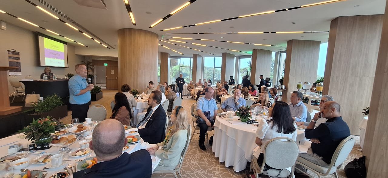 Associação dos Embaixadores de Turismo do RJ realiza primeiro café da manhã do ano no Fairmont Copacabana