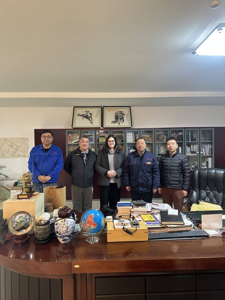 Especialista em relações Brasil-China se destaca na articulação entre governos e indústrias e ganha relevância em análises sobre o cenário global.