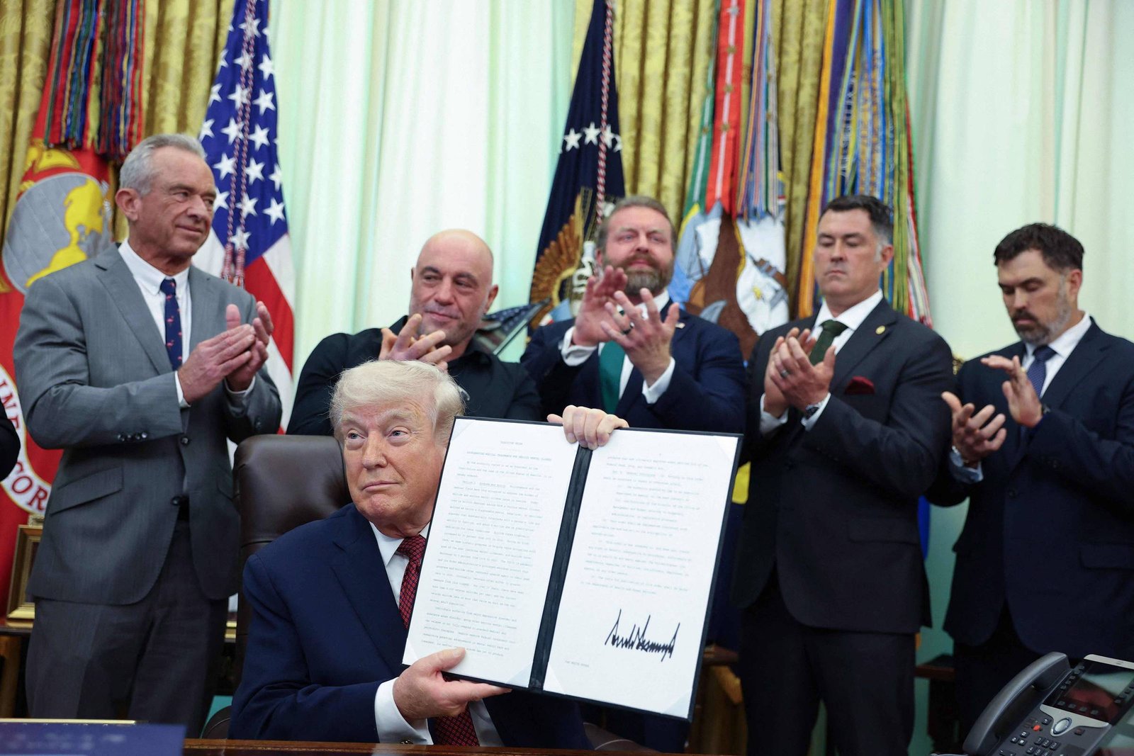 Trump manda acelerar acesso a psicodélicos – 18/04/2026 – Ciência