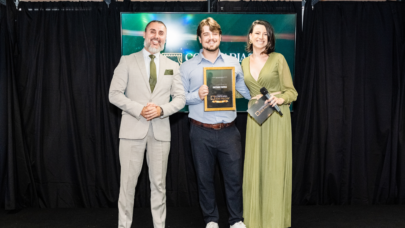 Ambiente da Confraria dos Palcos une prática de palco e estratégia para construção de autoridade