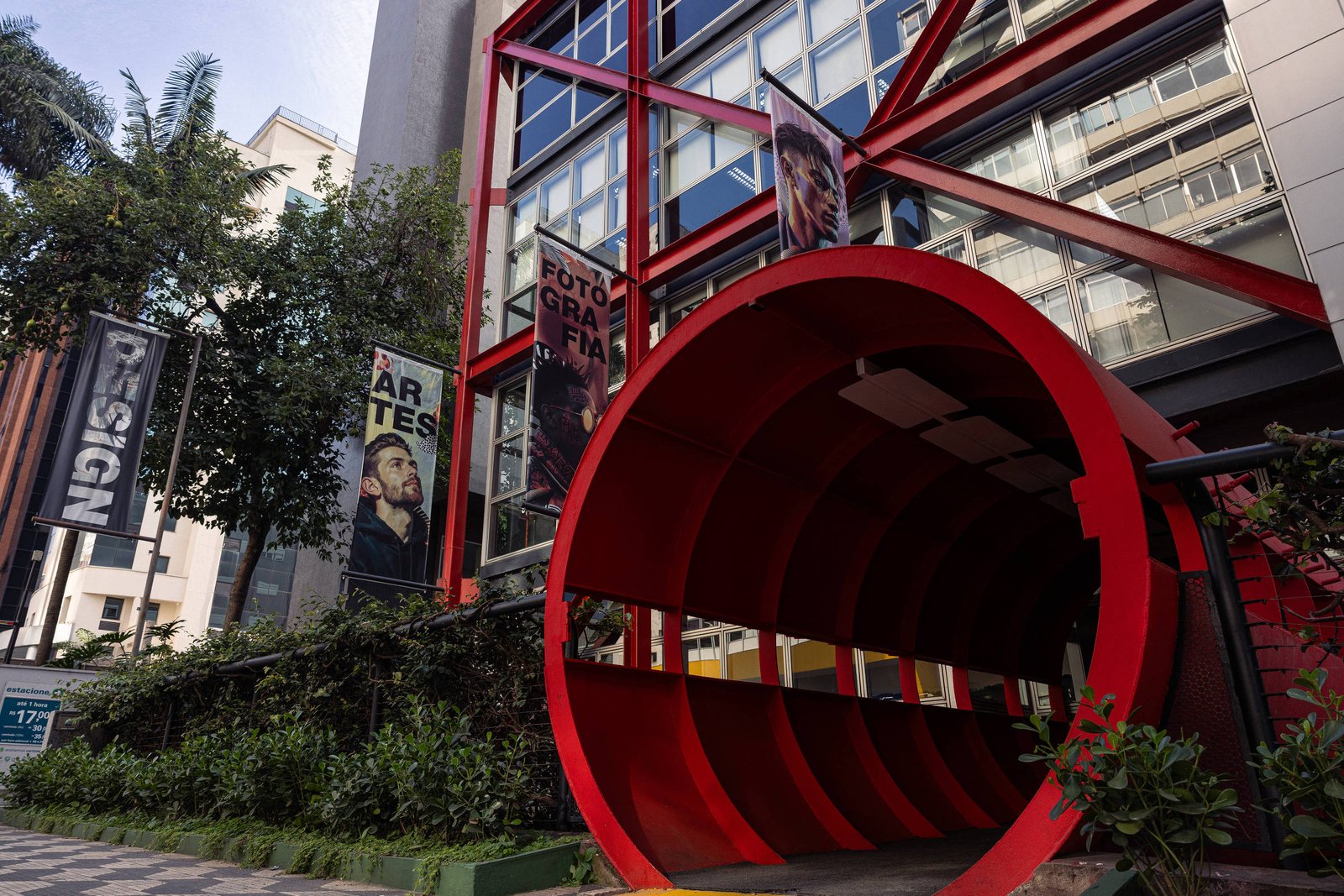 Destombamento da Panamericana opõe herdeiros e arquiteto – 22/04/2026 – Cotidiano