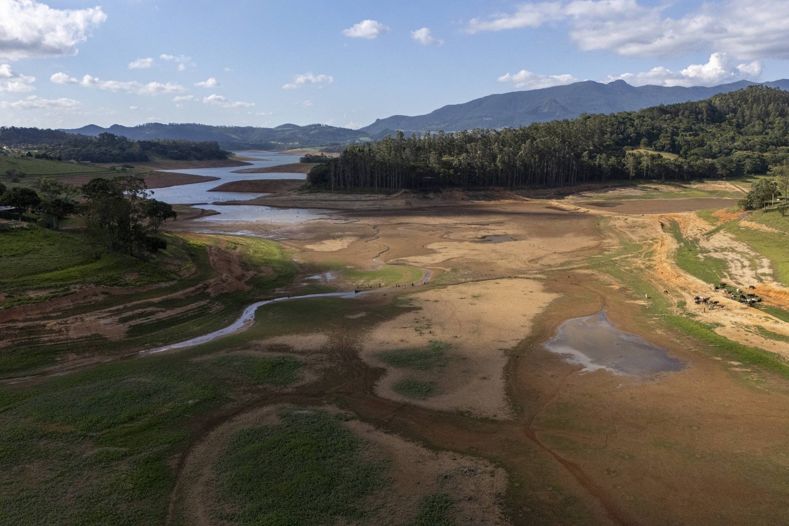 Volume de reservatórios de água de SP está quase na metade – 24/04/2026 – Cotidiano