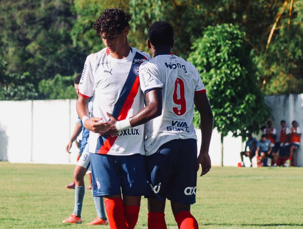 Bahia vence sétimo jogo seguido no Baianão sub-20 e mantém liderança com 100%