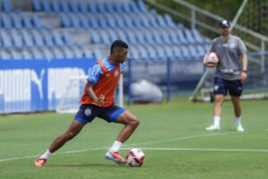 kauê furquim em treino do bahia