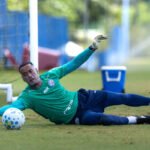 léo vieira em treino do bahia