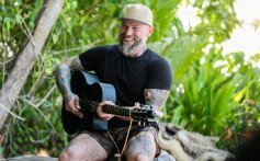 Zac Brown em 'Survivor 50'