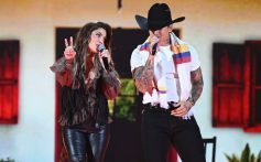 Kany Garcia e Maluma se apresentam durante o 38º Lo Nuestro Awards da Univision no Kaseya Center em 19 de fevereiro de 2026 em Miami, Flórida.