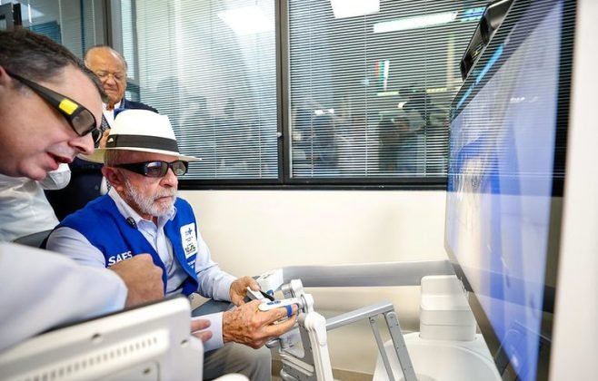 Lula anuncia novos remédios e métodos cirúrgicos para tratamento do câncer no SUS