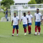 bahia sub-20 em campo com dell, sidney, pedrinho